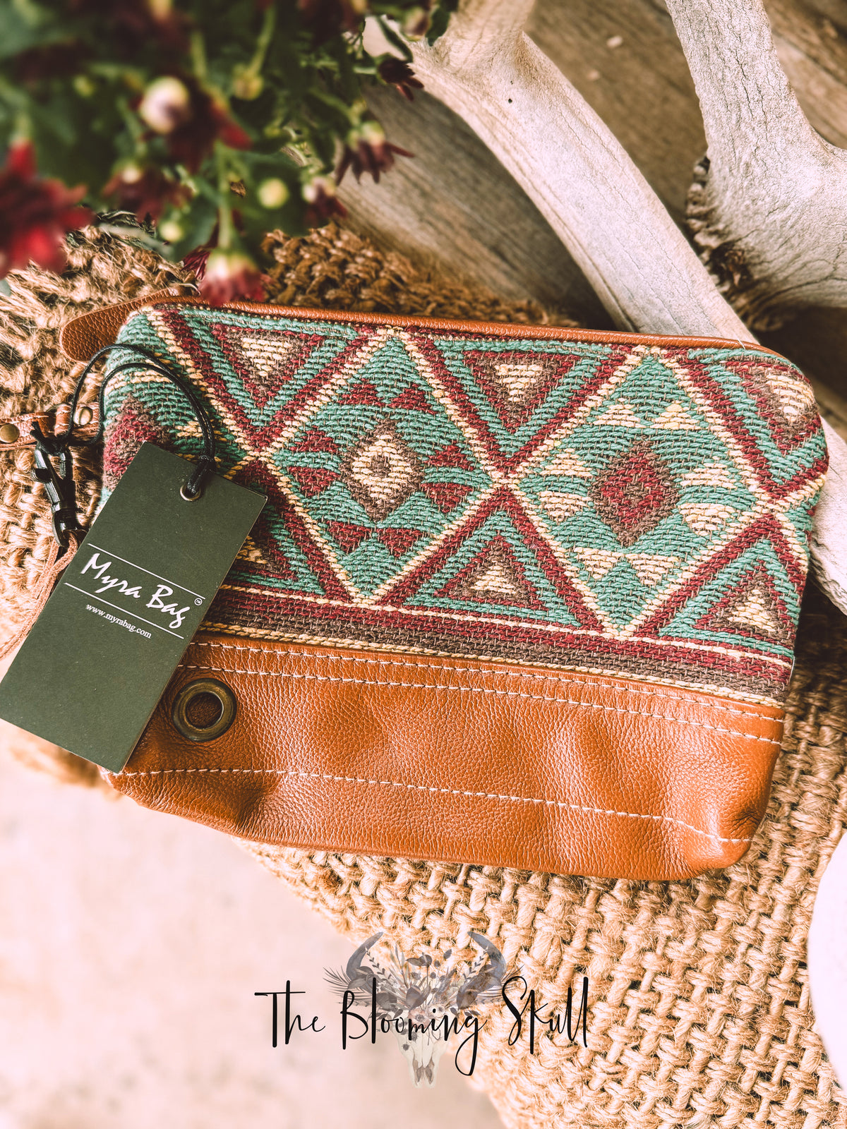 MYRTLE SPOTS ZIPPER POUCH